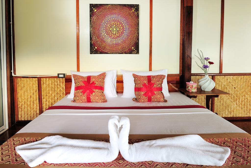 Phuphaya Seaview Resort - Adult Only Islas Phi Phi Exterior foto